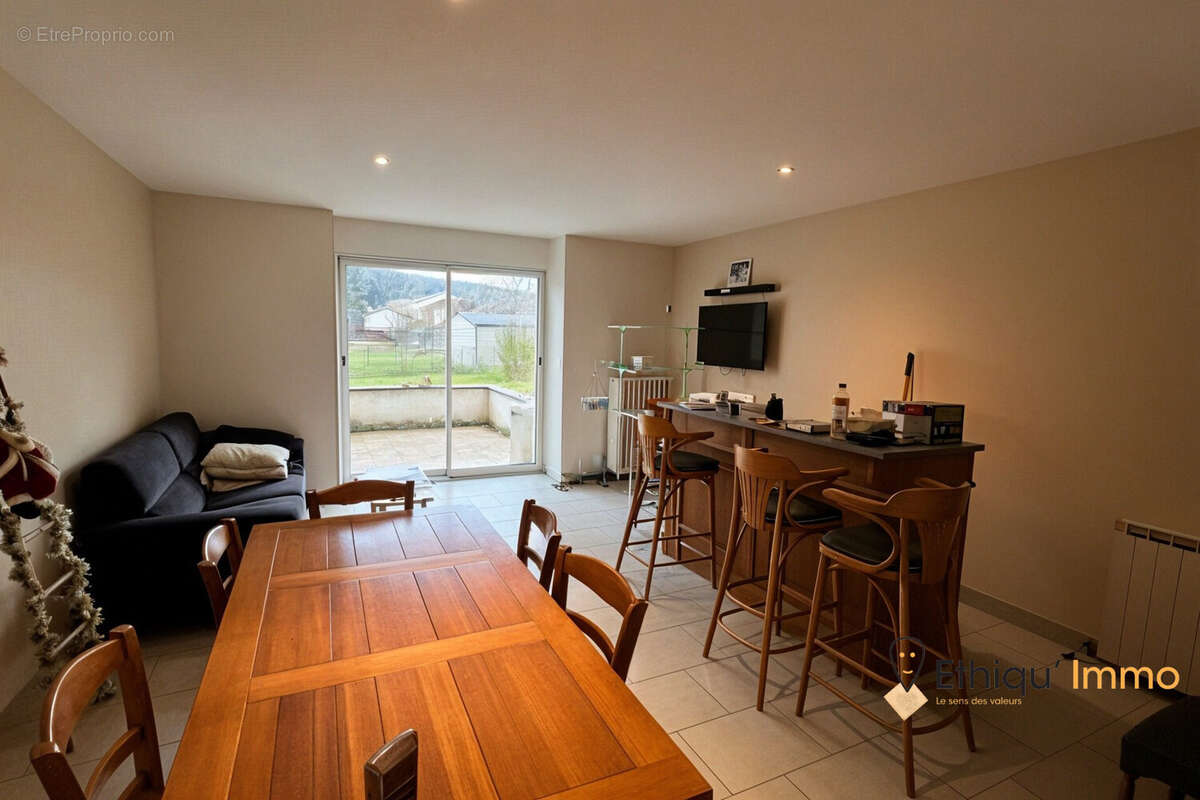 Maison à DOULAINCOURT-SAUCOURT