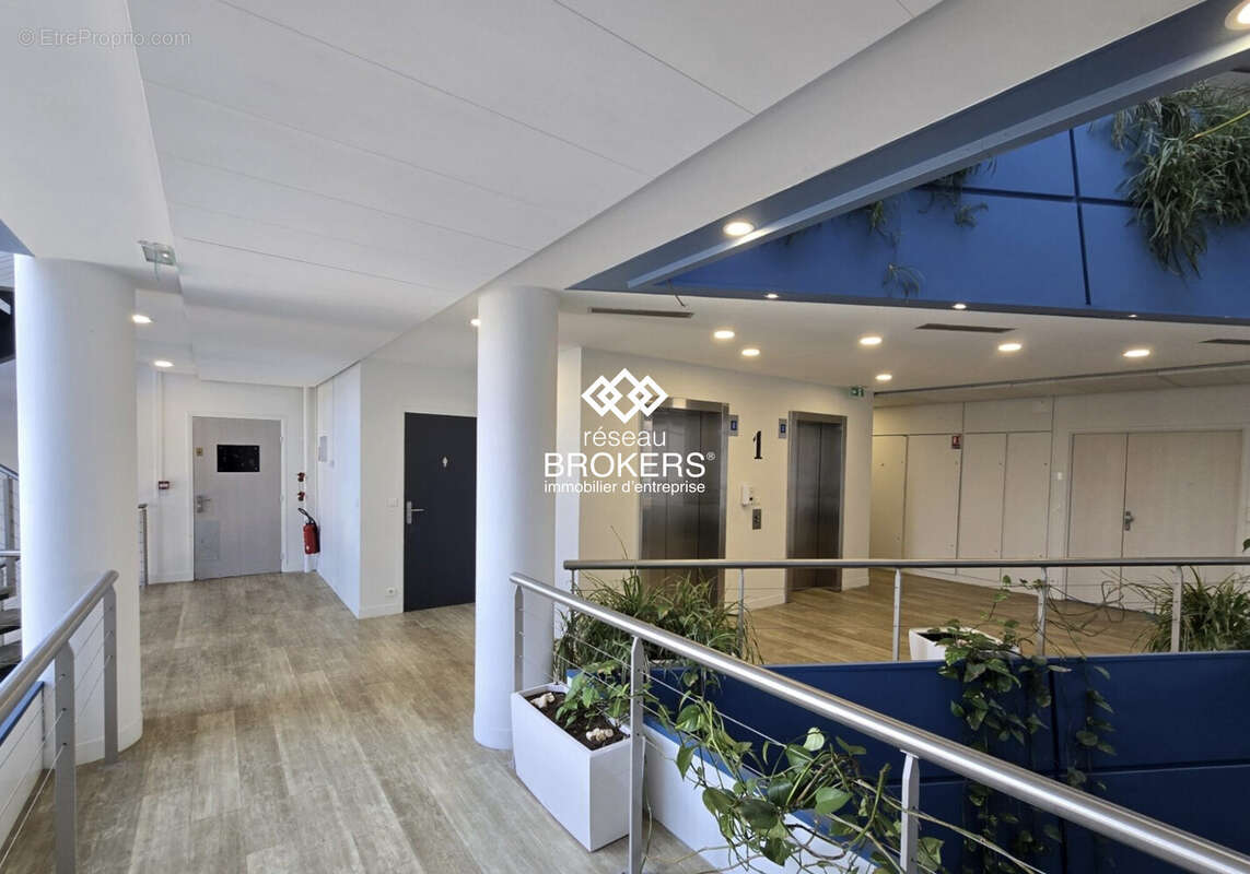 Commerce à VILLEPINTE