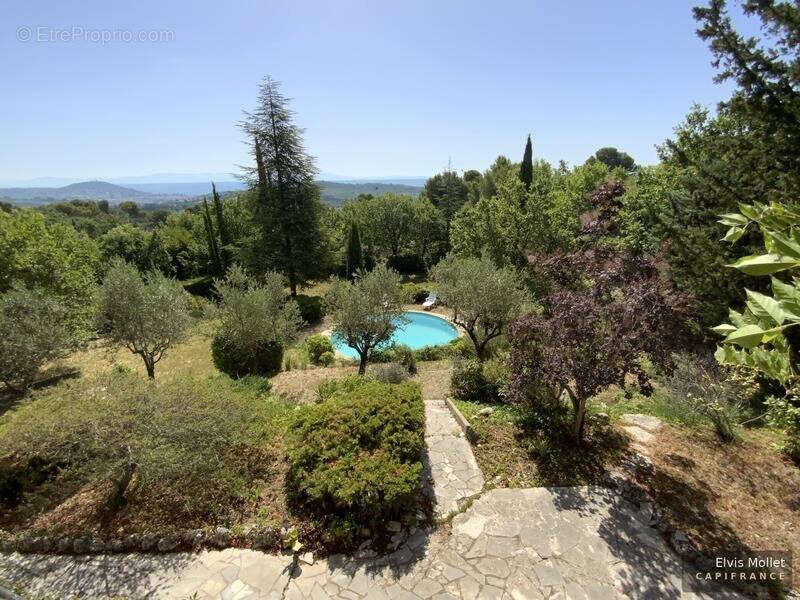 Maison à PIERREVERT