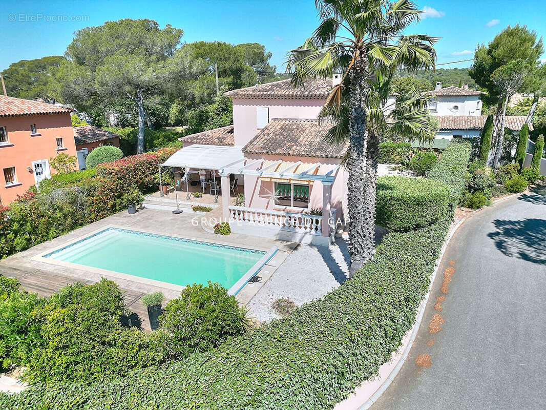 Maison à SAINT-RAPHAEL