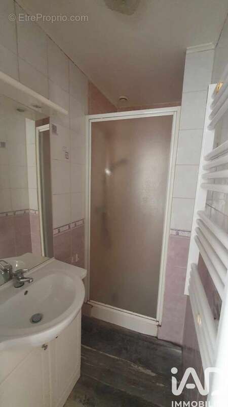 Photo 4 - Maison à ROCHES-SUR-MARNE