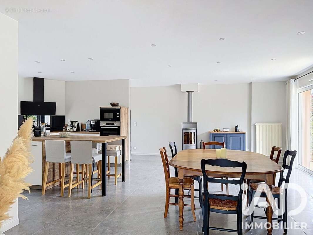 Maison 130 m² à Petosse  - photo 6