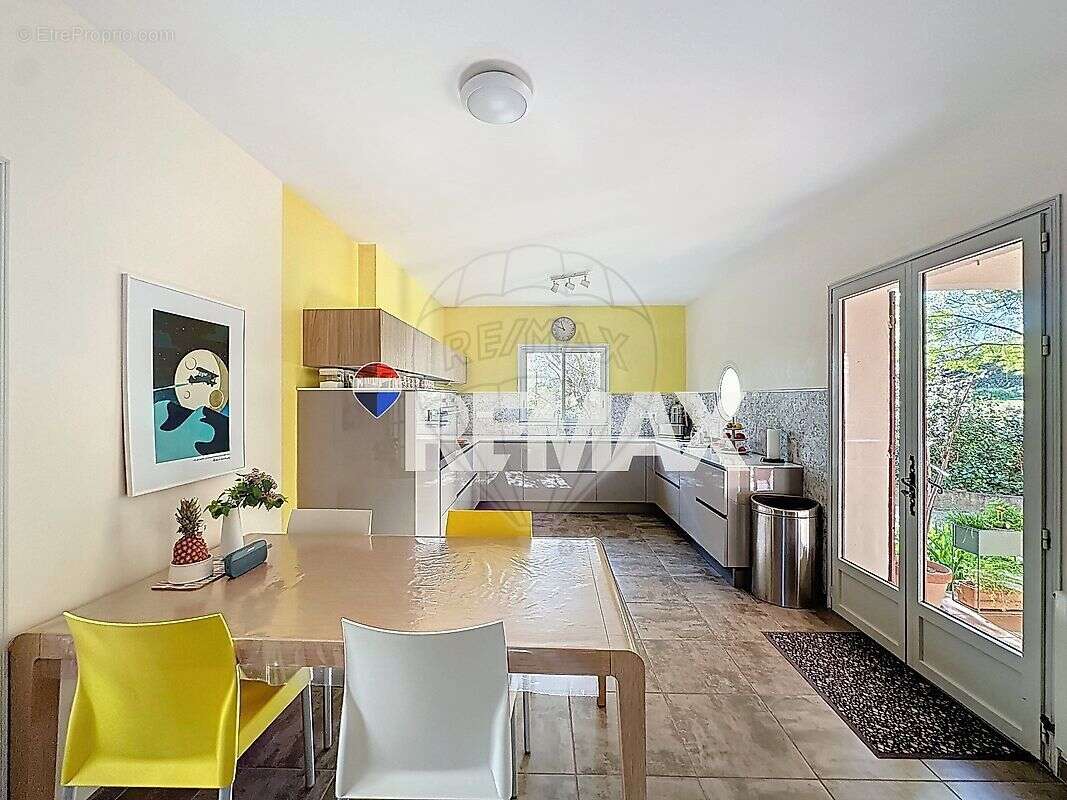 Maison à BOISSET-ET-GAUJAC