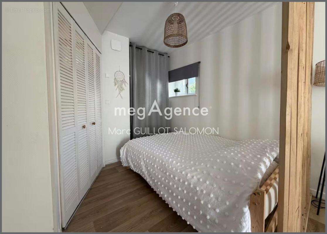 Studio 25 m2 - Secteur Remparts - photo 3