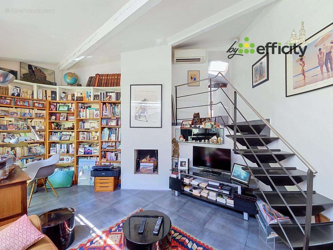 Maison à MARSEILLE-6E