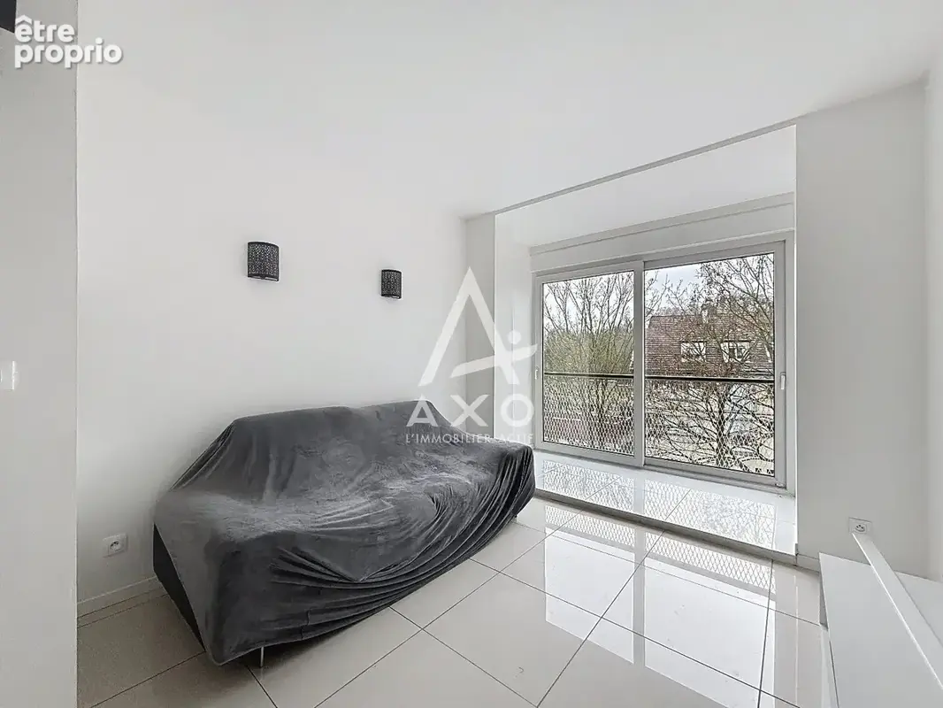 À Vendre - Appartement 4 Pièces au cur de Beauvais - photo 3