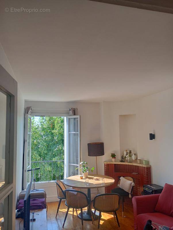 Appartement à ENGHIEN-LES-BAINS