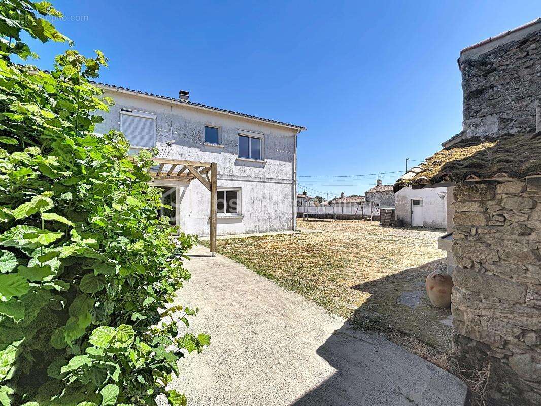 Maison familiale.5 Chambres - photo 12