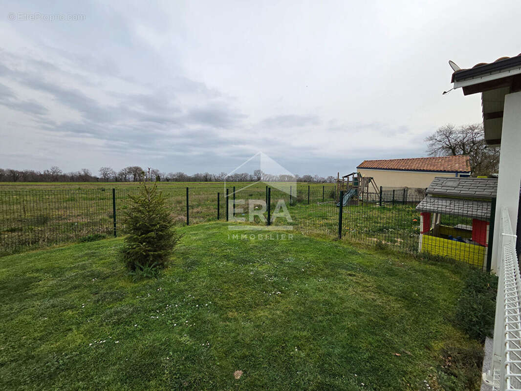 Maison à HAGETMAU