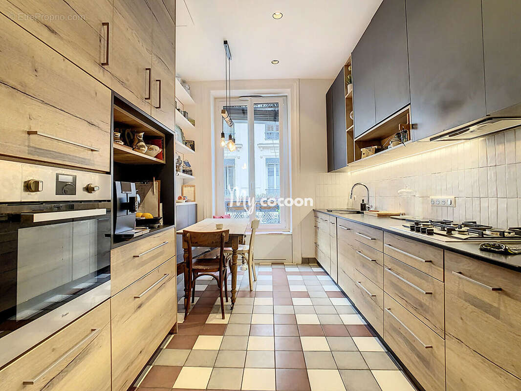 Appartement à LYON-7E