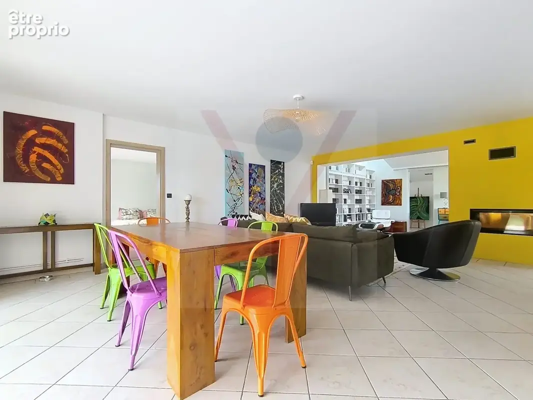 Maison 6 pièces 205 m² à vendre à Peronnas (01960) - photo 8