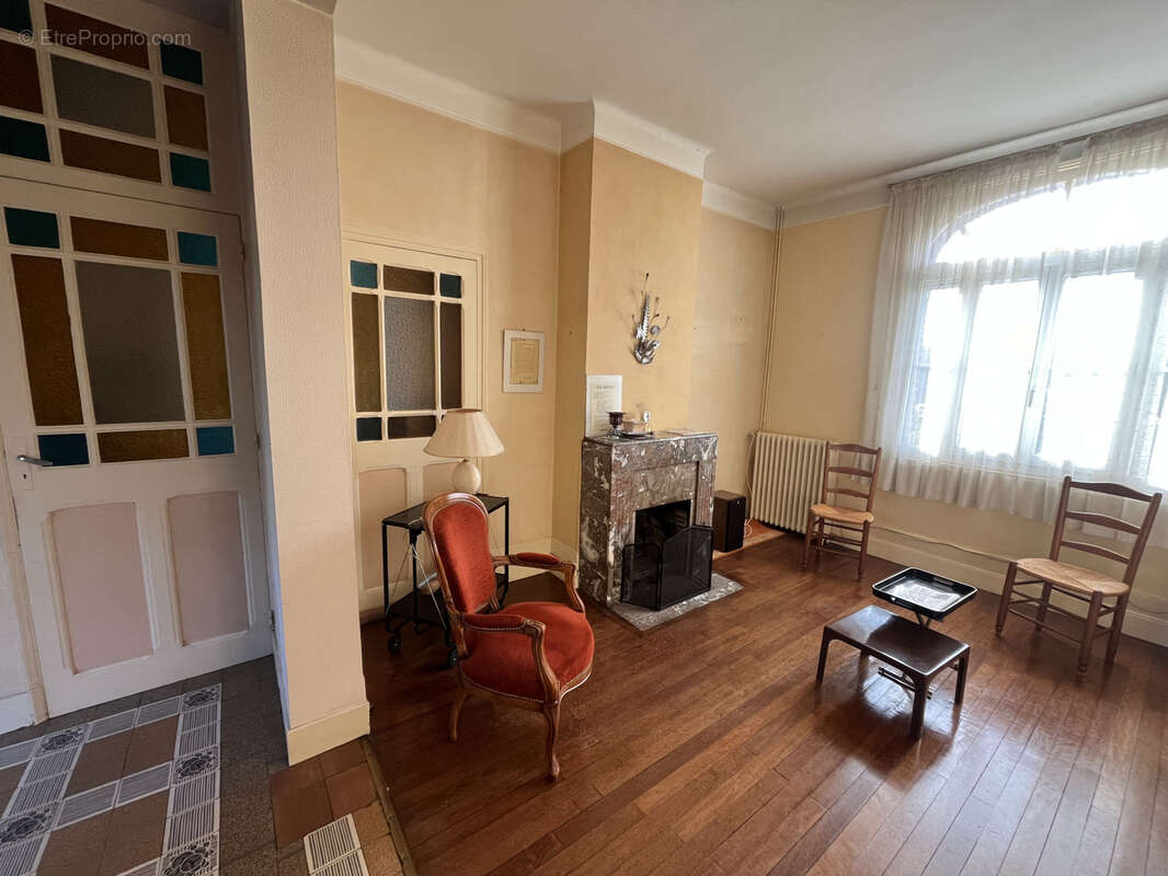 Maison à FRIVILLE-ESCARBOTIN