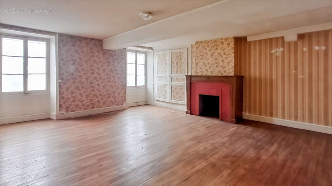 Maison à SAINT-BENOIT-DU-SAULT