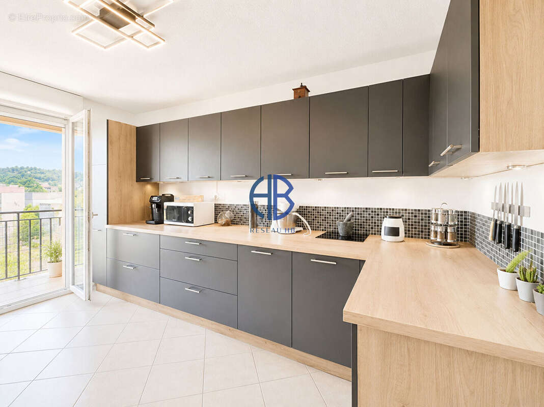 Appartement à LA TOUR-DU-PIN