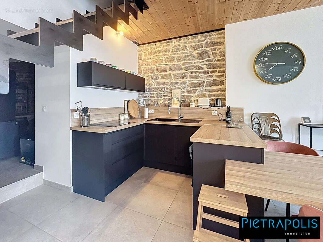 Appartement à CALUIRE-ET-CUIRE