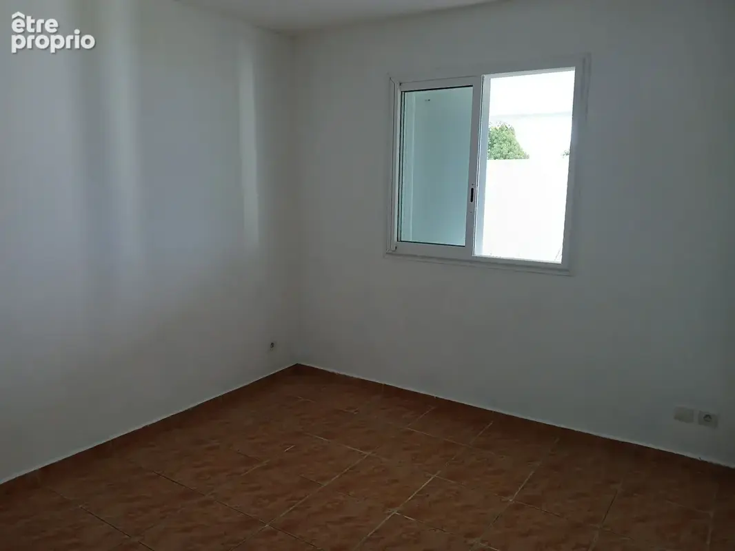 VILLA F4 de 110 m² sur un terrain de 720 m² STE MARIE - photo 5
