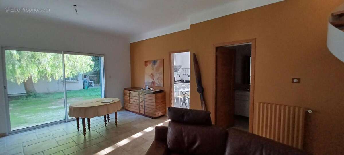 Maison à SIX-FOURS-LES-PLAGES