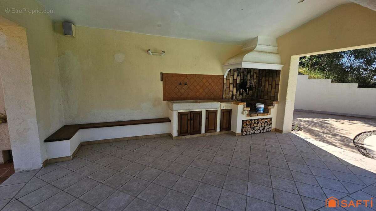 Photo 5 - Maison à SALERNES