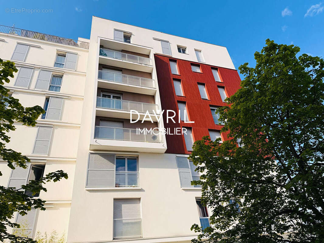 Appartement à CARRIERES-SOUS-POISSY