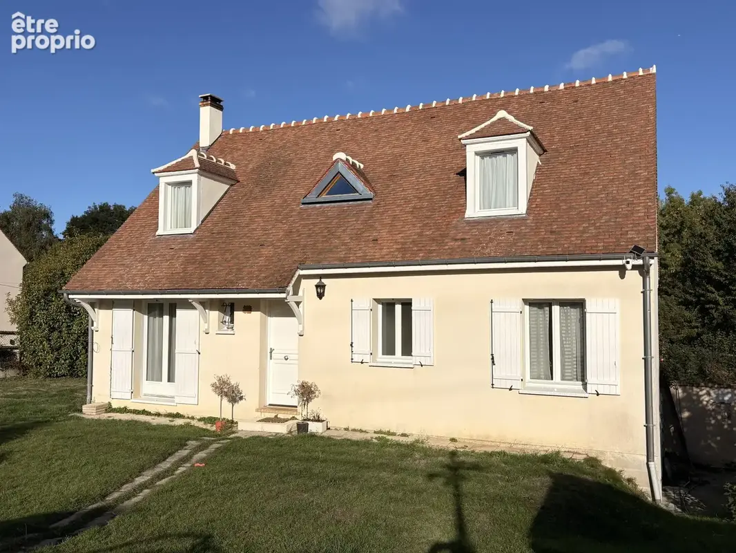 Belle maison traditionnelle sur sous sol total 5 chambres ! - photo 2