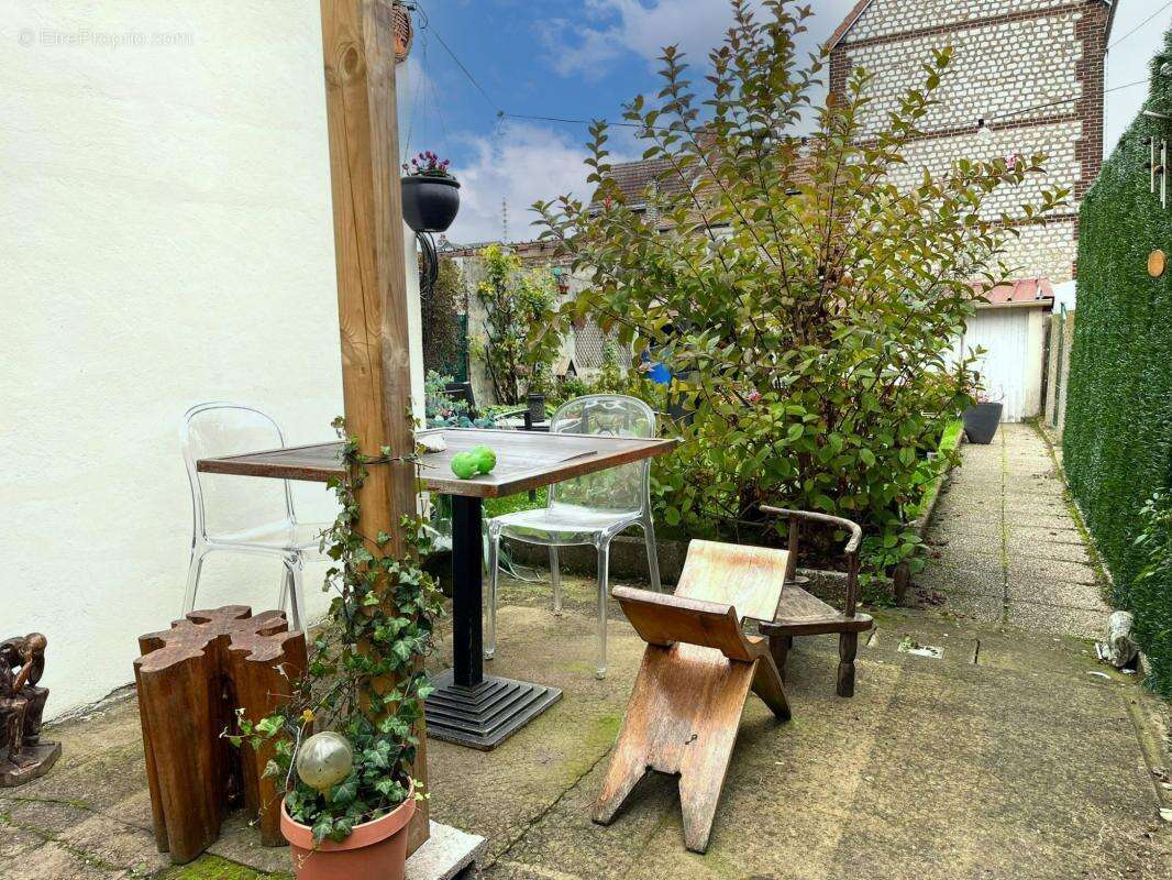 Maison à LE PETIT-QUEVILLY