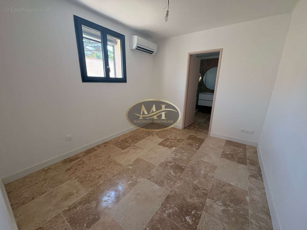 Maison T4 plain pied avec piscine - photo 12