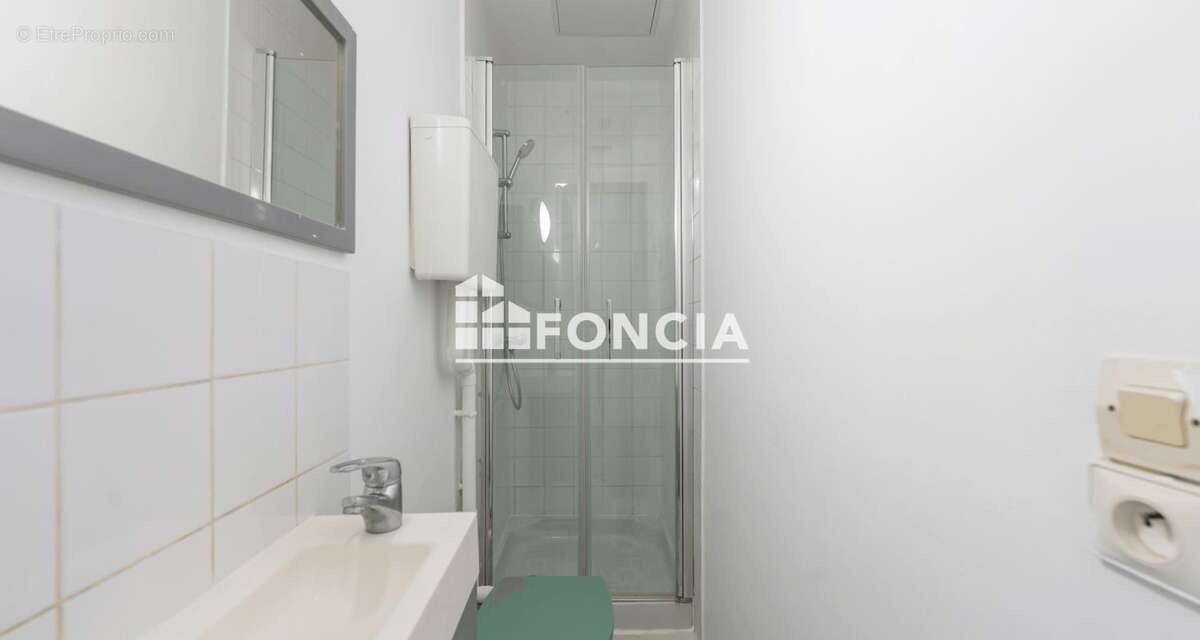Appartement à PARIS-19E