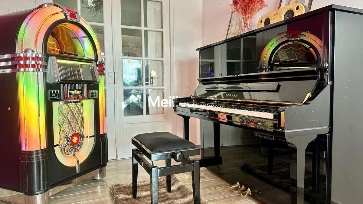 Maison à LE PLESSIS-ROBINSON