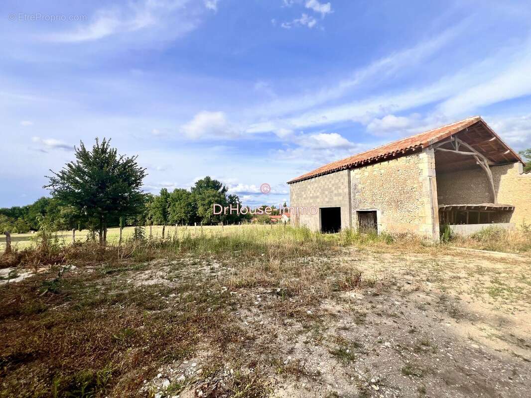 Maison à RIBERAC