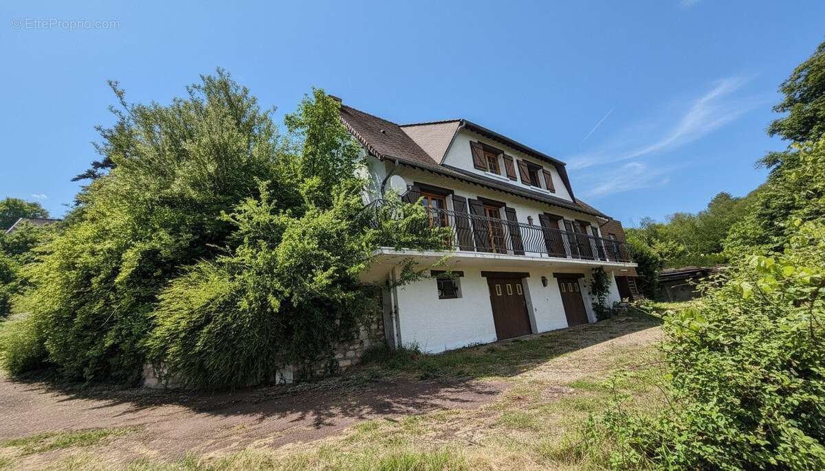 Maison à MAULE