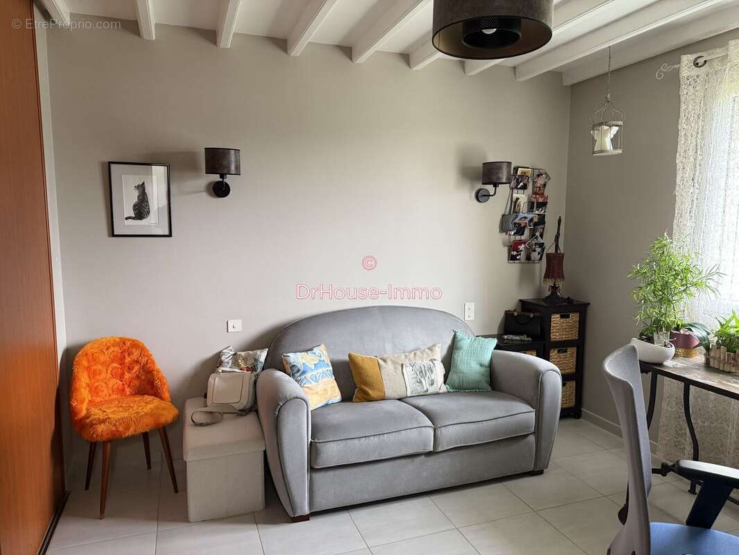 Maison à NAINTRE