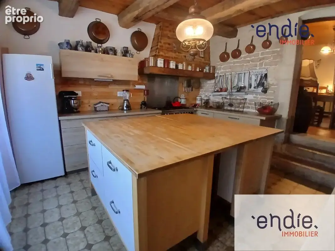 Maison 7 pièces 141 m² à vendre à Champlitte (70600) - photo 4