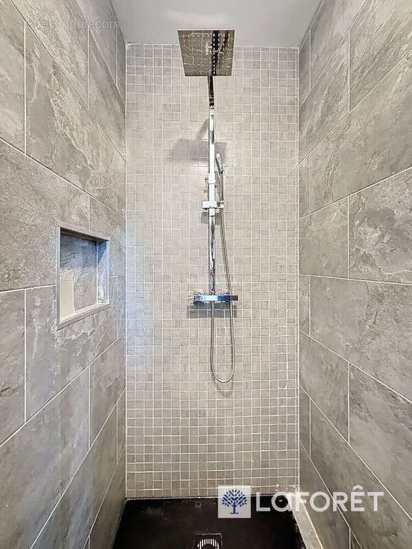 Limonest Maison d'architecte contemporaine avec prestations haut de gamme - photo 12