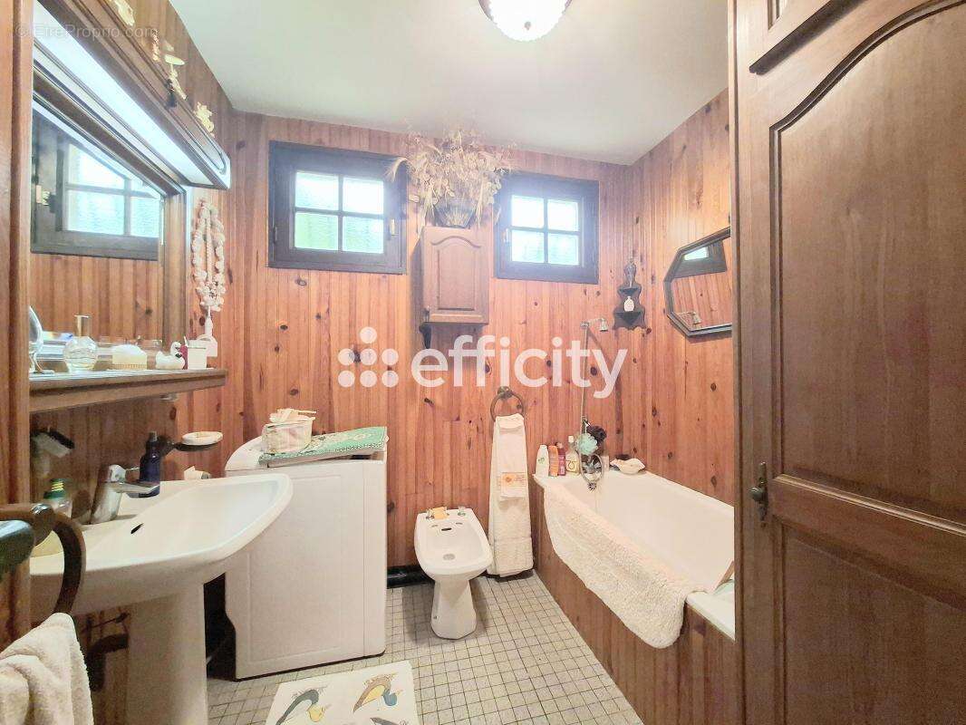 Maison à BRETONCELLES