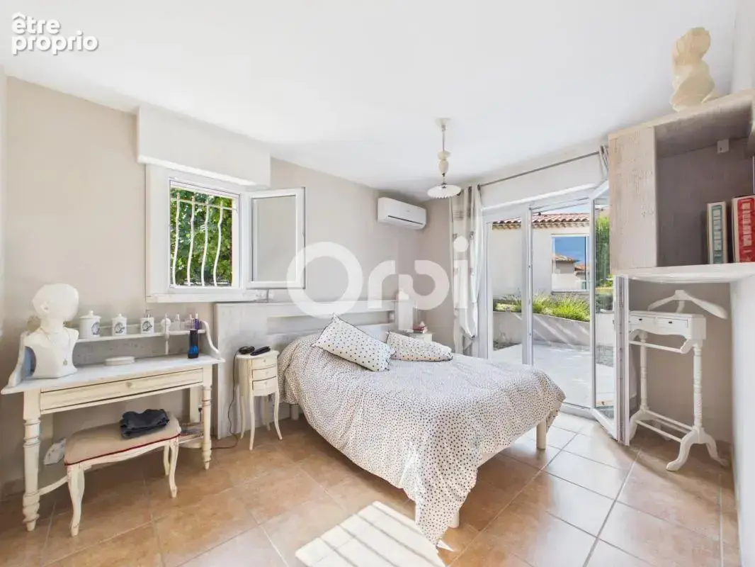 Villa de plain-pied - proche mandelieu - 3 chambres + 1 studio - piscine - photo 7
