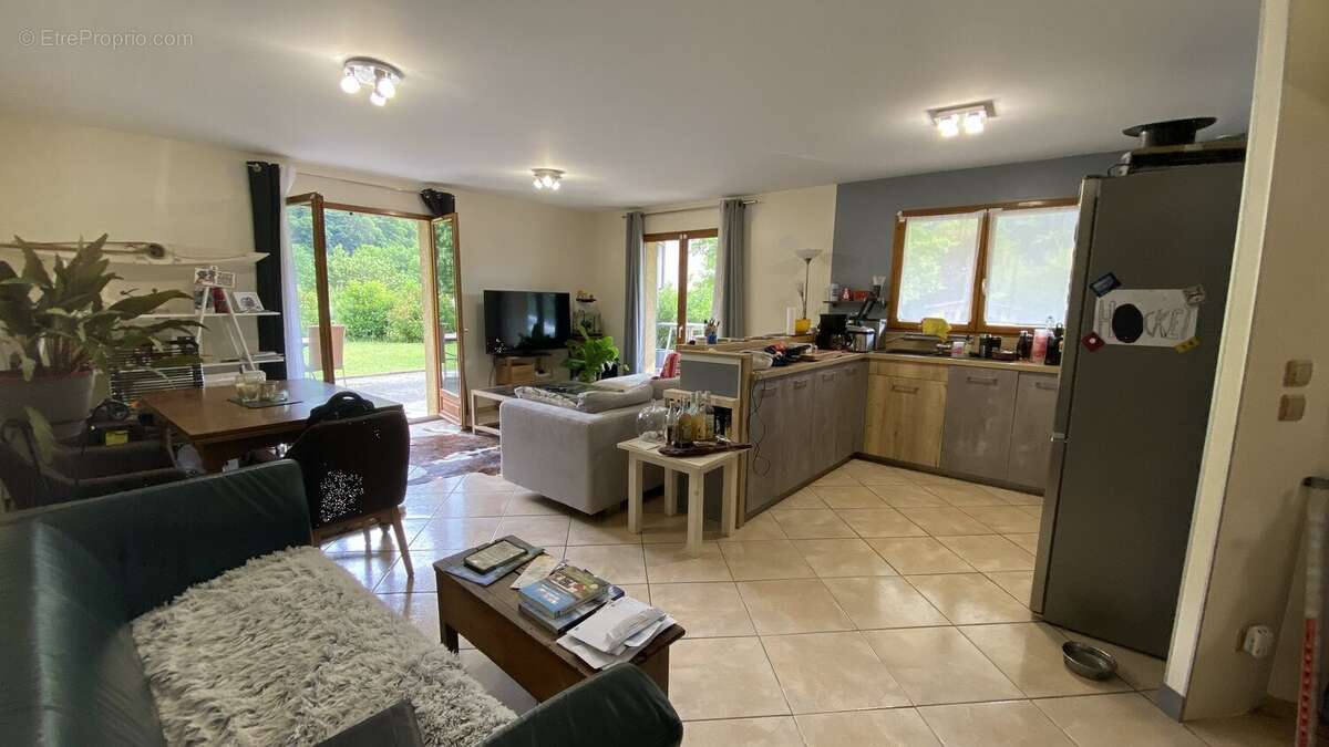 Appartement à FAVERGES