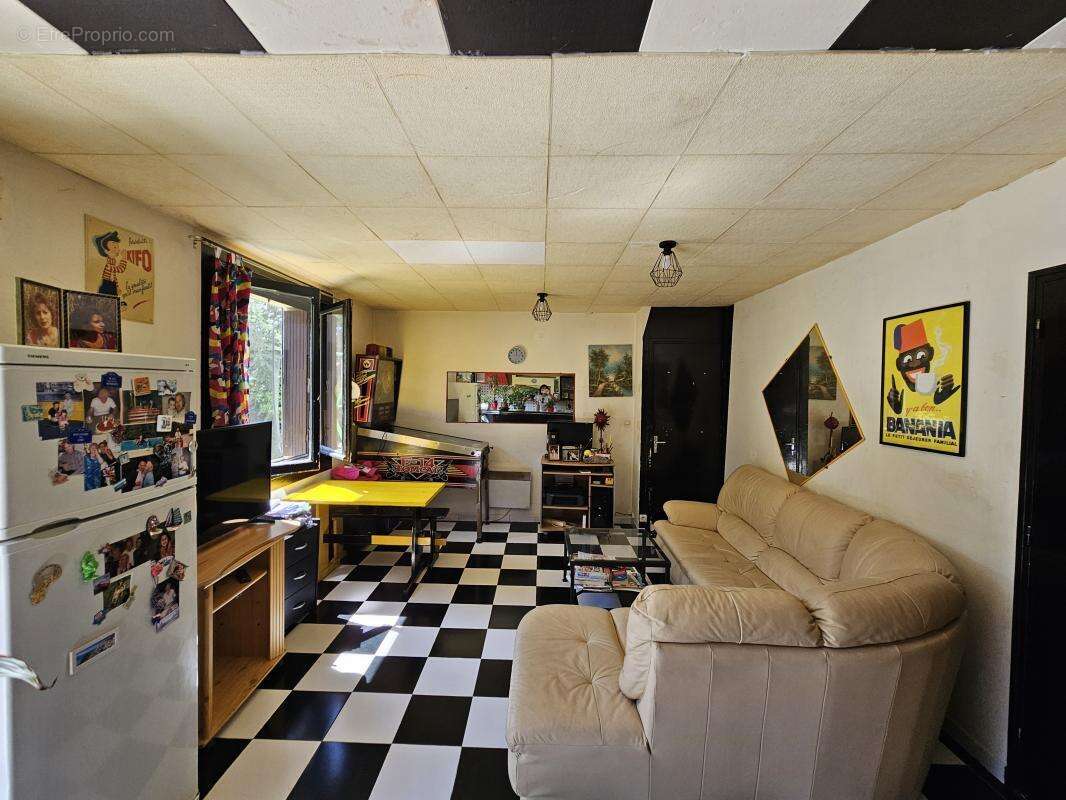 Maison à COURNONTERRAL