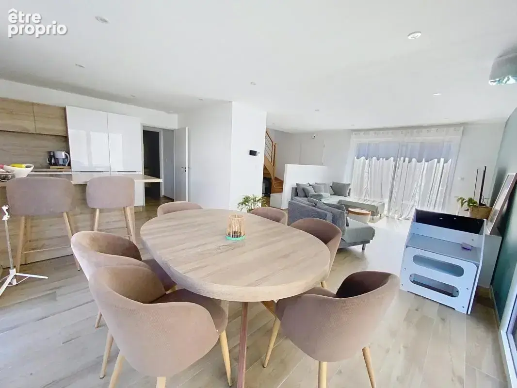Contemporaine individuelle de 2024 - photo 5