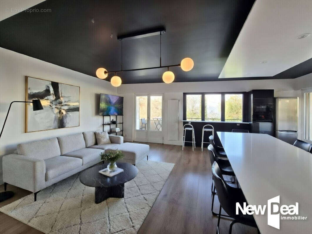 Appartement à EVIAN-LES-BAINS