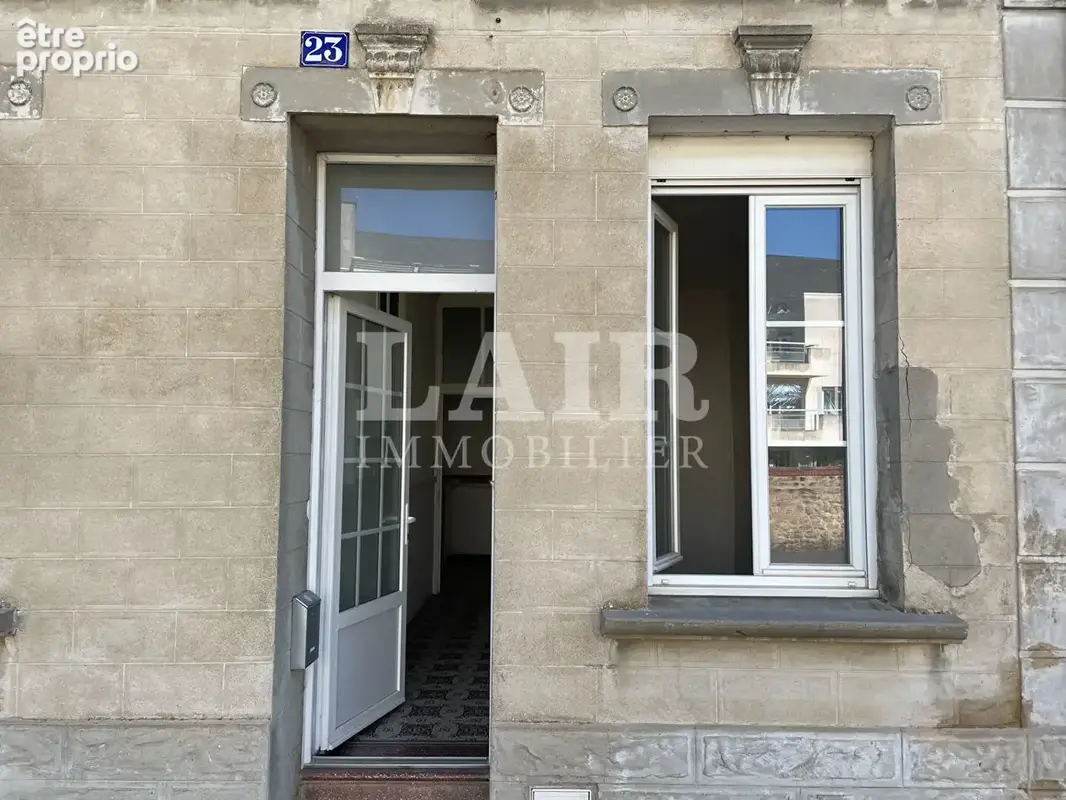 Maison de ville à vendre, dans Mamers, réf B15761 - photo 1