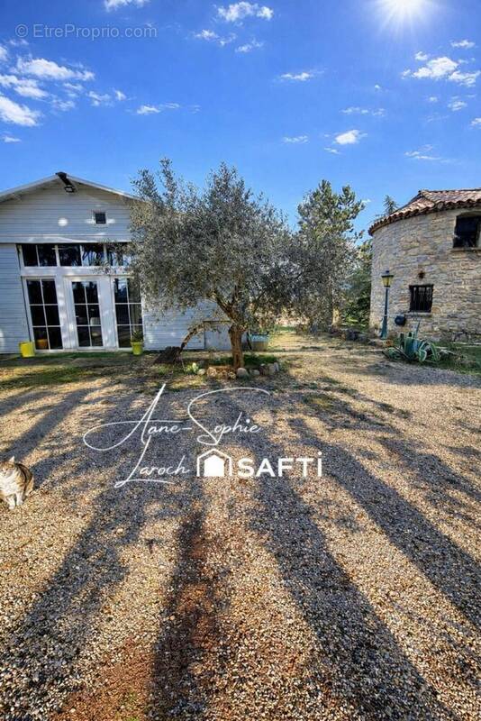 Photo 1 - Maison à RUOMS