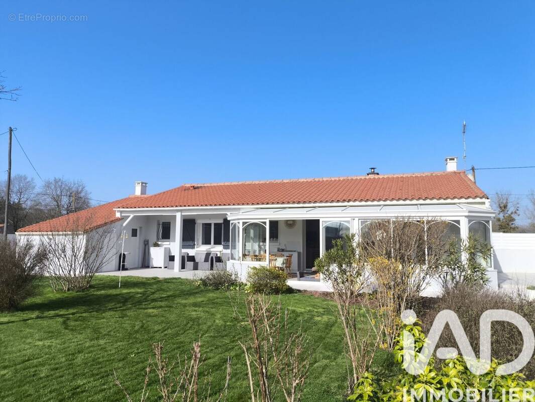 Photo 1 - Maison à LA BOISSIERE-DES-LANDES