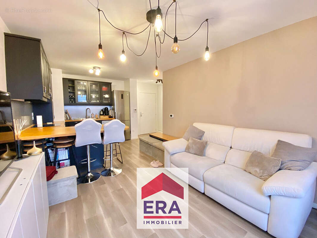 Appartement à SARTROUVILLE