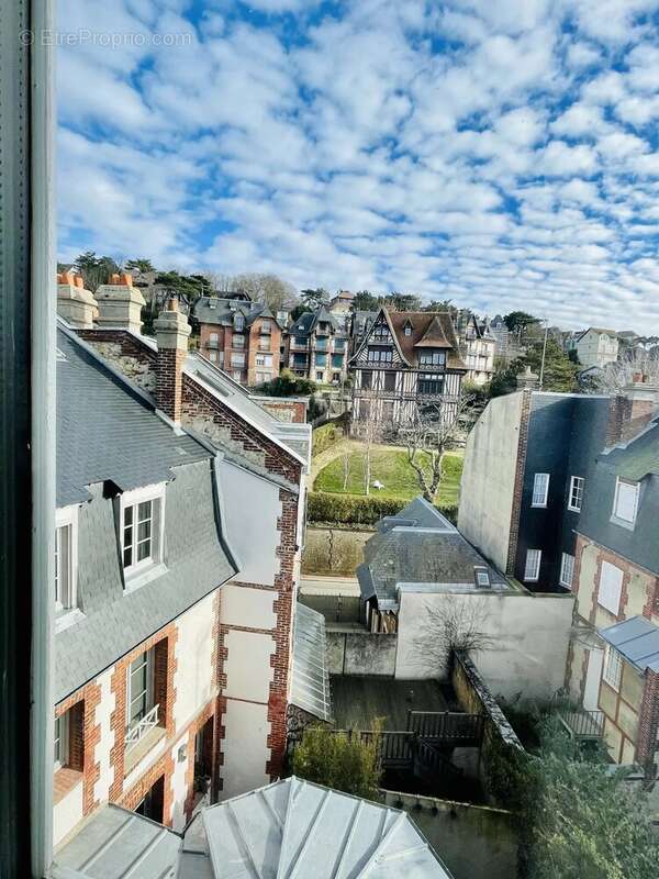 Appartement à TROUVILLE-SUR-MER