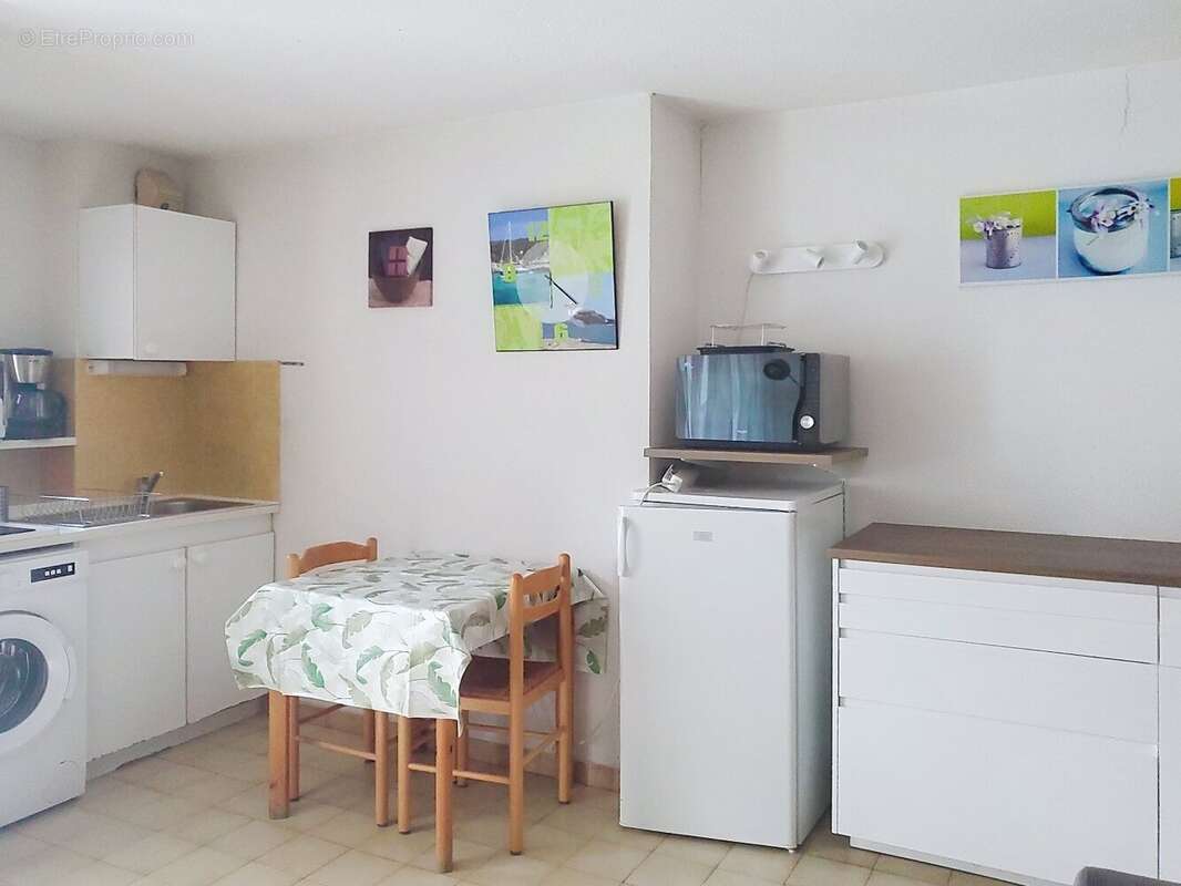 Appartement à LAMALOU-LES-BAINS