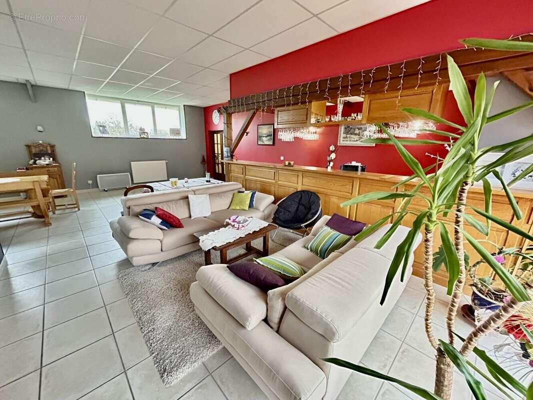 Maison à REMILLY-SUR-TILLE