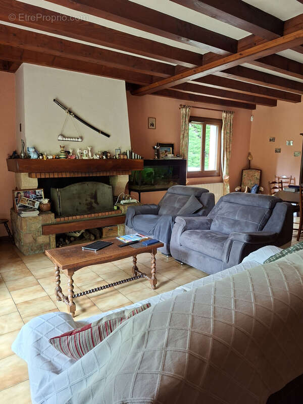 Maison à SAINT-VIANCE