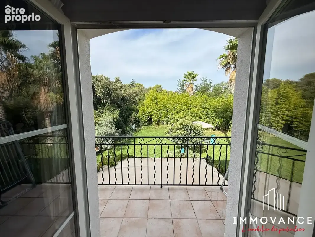 Maison 164 m² à Castelnau-Le-Lez  - photo 8