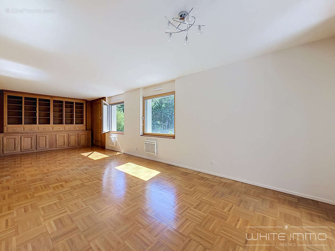 Appartement à LYON-5E