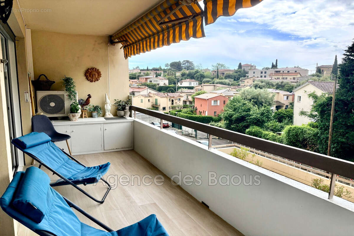 Appartement à VENCE